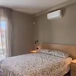 Holiday home Median *